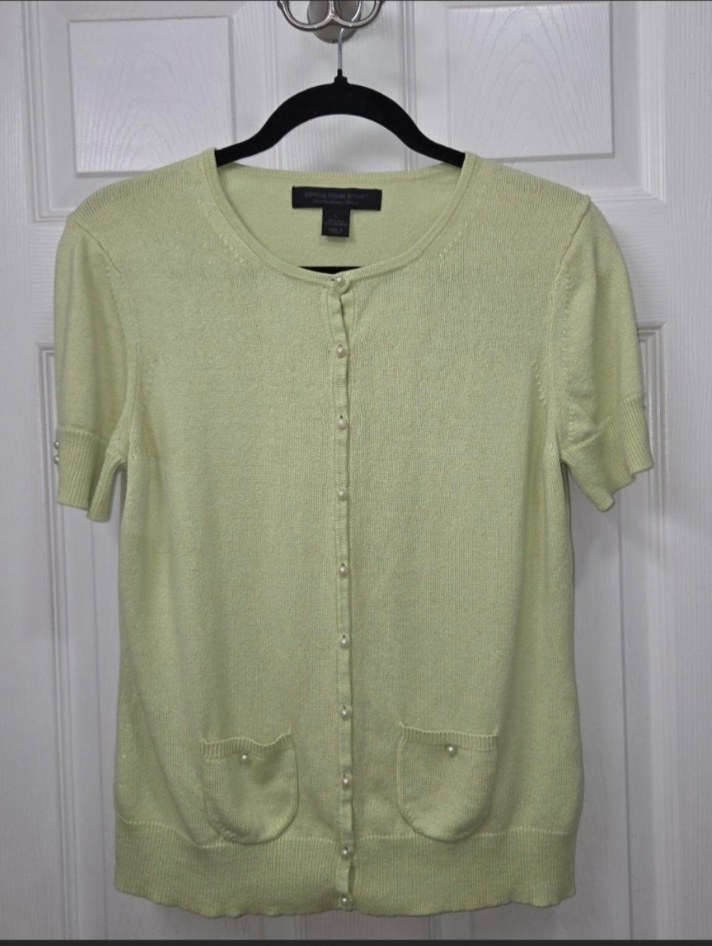 VTG. Green Silk & Cashmere short sleeve Pearl button up Cardigan Fairy Cottage L